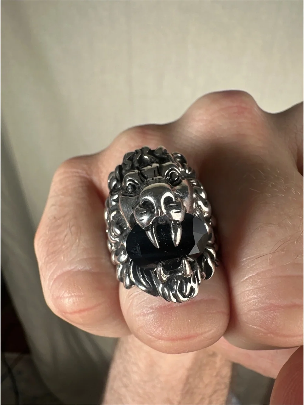 GUCCI Lion Head Ring Black Silver Tone Sz 23 Made in Italy